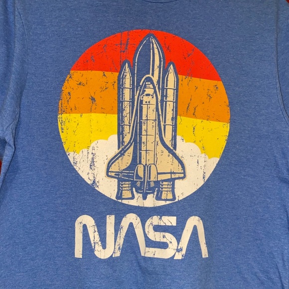 Fifth Sun Distressed NASA Rocket Takeoff Retro Sunset Tee Shirt Unisex Men/Women - Picture 2 of 4